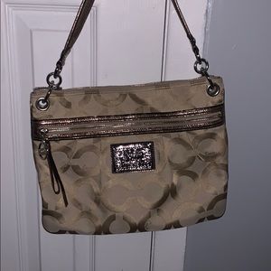 COACH POPPY PURSE AUTHENTIC